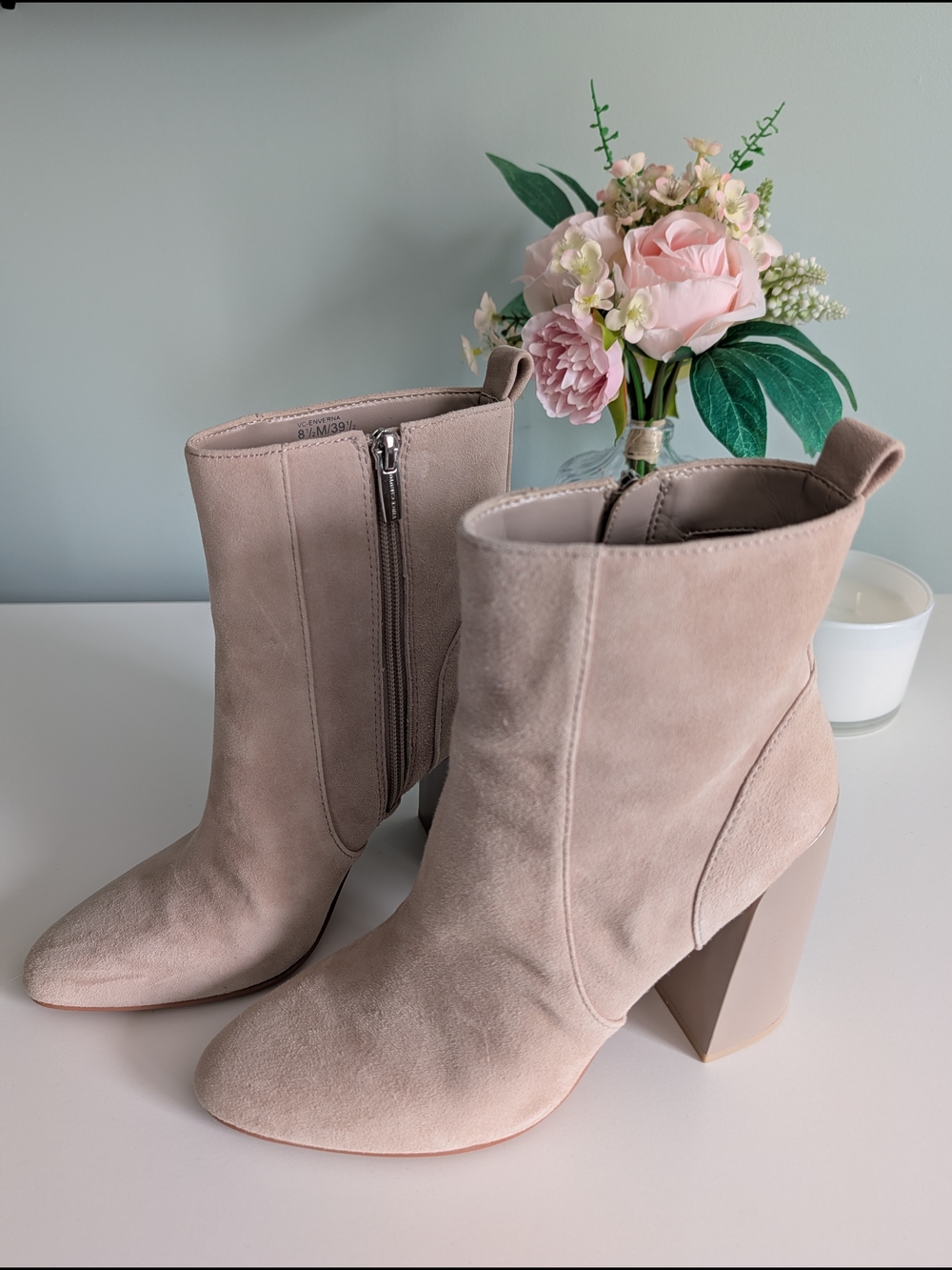 Vince Camuto Sand Suede Block Heel Ankle Boots 8.5M